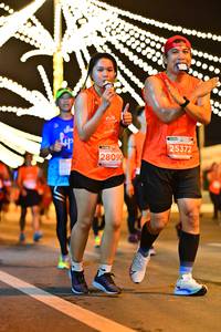 BIB: 25372, 28090
                            <button type="button" onclick="openModal(15470611)" class="btn btn-primary btn-sm float-right btn-popup" data-toggle="modal" data-target=".modal-high-quality">
                        <i class="fas fa-shopping-cart"></i> Add to Cart
                    </button>
                                            <button type="button" onclick="isThisMe(15470611, true)" class="btn btn-success btn-sm float-right btn-popup btn-isme hidden" data-toggle="tooltip" data-placement="bottom" title="นี่คือรูปของคุณใช่ไหม คลิกที่นี่เพื่อเอาเข้าอัลบั้ม">
                        <i class="fas fa-plus"></i> Add to album
                    </button>
                    <button type="button" onclick="isThisMe(15470611, false)" class="btn btn-warning btn-sm float-right btn-popup btn-isnotme hidden">
                        <i class="fas fa-ban"></i> Remove from album
                    </button>