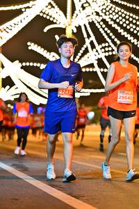 BIB: 27432, 29640
                            <button type="button" onclick="openModal(15468045)" class="btn btn-primary btn-sm float-right btn-popup" data-toggle="modal" data-target=".modal-high-quality">
                        <i class="fas fa-shopping-cart"></i> Add to Cart
                    </button>
                                            <button type="button" onclick="isThisMe(15468045, true)" class="btn btn-success btn-sm float-right btn-popup btn-isme hidden" data-toggle="tooltip" data-placement="bottom" title="นี่คือรูปของคุณใช่ไหม คลิกที่นี่เพื่อเอาเข้าอัลบั้ม">
                        <i class="fas fa-plus"></i> Add to album
                    </button>
                    <button type="button" onclick="isThisMe(15468045, false)" class="btn btn-warning btn-sm float-right btn-popup btn-isnotme hidden">
                        <i class="fas fa-ban"></i> Remove from album
                    </button>