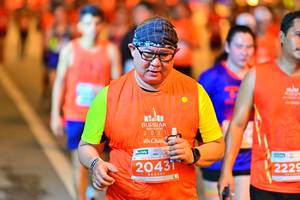 BIB: 2021, 20431, 2229
                            <button type="button" onclick="openModal(15461015)" class="btn btn-primary btn-sm float-right btn-popup" data-toggle="modal" data-target=".modal-high-quality">
                        <i class="fas fa-shopping-cart"></i> Add to Cart
                    </button>
                                            <button type="button" onclick="isThisMe(15461015, true)" class="btn btn-success btn-sm float-right btn-popup btn-isme hidden" data-toggle="tooltip" data-placement="bottom" title="นี่คือรูปของคุณใช่ไหม คลิกที่นี่เพื่อเอาเข้าอัลบั้ม">
                        <i class="fas fa-plus"></i> Add to album
                    </button>
                    <button type="button" onclick="isThisMe(15461015, false)" class="btn btn-warning btn-sm float-right btn-popup btn-isnotme hidden">
                        <i class="fas fa-ban"></i> Remove from album
                    </button>