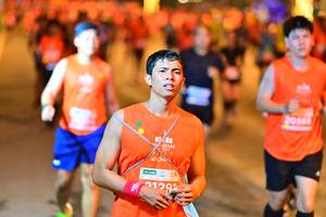 BIB: 208, 2129
                            <button type="button" onclick="openModal(15460725)" class="btn btn-primary btn-sm float-right btn-popup" data-toggle="modal" data-target=".modal-high-quality">
                        <i class="fas fa-shopping-cart"></i> Add to Cart
                    </button>
                                            <button type="button" onclick="isThisMe(15460725, true)" class="btn btn-success btn-sm float-right btn-popup btn-isme hidden" data-toggle="tooltip" data-placement="bottom" title="นี่คือรูปของคุณใช่ไหม คลิกที่นี่เพื่อเอาเข้าอัลบั้ม">
                        <i class="fas fa-plus"></i> Add to album
                    </button>
                    <button type="button" onclick="isThisMe(15460725, false)" class="btn btn-warning btn-sm float-right btn-popup btn-isnotme hidden">
                        <i class="fas fa-ban"></i> Remove from album
                    </button>