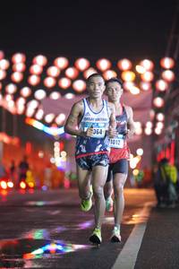 BIB: 064, 1012
                            <button type="button" onclick="openModal(16187325)" class="btn btn-primary btn-sm float-right btn-popup" data-toggle="modal" data-target=".modal-high-quality">
                        <i class="fas fa-shopping-cart"></i> Add to Cart
                    </button>
                                            <button type="button" onclick="isThisMe(16187325, true)" class="btn btn-success btn-sm float-right btn-popup btn-isme hidden" data-toggle="tooltip" data-placement="bottom" title="นี่คือรูปของคุณใช่ไหม คลิกที่นี่เพื่อเอาเข้าอัลบั้ม">
                        <i class="fas fa-plus"></i> Add to album
                    </button>
                    <button type="button" onclick="isThisMe(16187325, false)" class="btn btn-warning btn-sm float-right btn-popup btn-isnotme hidden">
                        <i class="fas fa-ban"></i> Remove from album
                    </button>