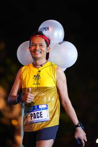 BIB: 202
                            <button type="button" onclick="openModal(17376178)" class="btn btn-primary btn-sm float-right btn-popup" data-toggle="modal" data-target=".modal-high-quality">
                        <i class="fas fa-shopping-cart"></i> Add to Cart
                    </button>
                                            <button type="button" onclick="isThisMe(17376178, true)" class="btn btn-success btn-sm float-right btn-popup btn-isme hidden" data-toggle="tooltip" data-placement="bottom" title="นี่คือรูปของคุณใช่ไหม คลิกที่นี่เพื่อเอาเข้าอัลบั้ม">
                        <i class="fas fa-plus"></i> Add to album
                    </button>
                    <button type="button" onclick="isThisMe(17376178, false)" class="btn btn-warning btn-sm float-right btn-popup btn-isnotme hidden">
                        <i class="fas fa-ban"></i> Remove from album
                    </button>