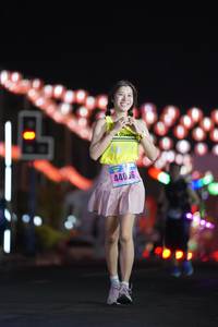 BIB: 440
                            <button type="button" onclick="openModal(17373891)" class="btn btn-primary btn-sm float-right btn-popup" data-toggle="modal" data-target=".modal-high-quality">
                        <i class="fas fa-shopping-cart"></i> Add to Cart
                    </button>
                                            <button type="button" onclick="isThisMe(17373891, true)" class="btn btn-success btn-sm float-right btn-popup btn-isme hidden" data-toggle="tooltip" data-placement="bottom" title="นี่คือรูปของคุณใช่ไหม คลิกที่นี่เพื่อเอาเข้าอัลบั้ม">
                        <i class="fas fa-plus"></i> Add to album
                    </button>
                    <button type="button" onclick="isThisMe(17373891, false)" class="btn btn-warning btn-sm float-right btn-popup btn-isnotme hidden">
                        <i class="fas fa-ban"></i> Remove from album
                    </button>