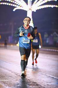 BIB: 43021
                            <button type="button" onclick="openModal(18027858)" class="btn btn-primary btn-sm float-right btn-popup" data-toggle="modal" data-target=".modal-high-quality">
                        <i class="fas fa-shopping-cart"></i> Add to Cart
                    </button>
                                            <button type="button" onclick="isThisMe(18027858, true)" class="btn btn-success btn-sm float-right btn-popup btn-isme hidden" data-toggle="tooltip" data-placement="bottom" title="นี่คือรูปของคุณใช่ไหม คลิกที่นี่เพื่อเอาเข้าอัลบั้ม">
                        <i class="fas fa-plus"></i> Add to album
                    </button>
                    <button type="button" onclick="isThisMe(18027858, false)" class="btn btn-warning btn-sm float-right btn-popup btn-isnotme hidden">
                        <i class="fas fa-ban"></i> Remove from album
                    </button>