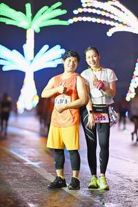 BIB: 5225
                            <button type="button" onclick="openModal(17067091)" class="btn btn-primary btn-sm float-right btn-popup" data-toggle="modal" data-target=".modal-high-quality">
                        <i class="fas fa-shopping-cart"></i> Add to Cart
                    </button>
                                            <button type="button" onclick="isThisMe(17067091, true)" class="btn btn-success btn-sm float-right btn-popup btn-isme hidden" data-toggle="tooltip" data-placement="bottom" title="นี่คือรูปของคุณใช่ไหม คลิกที่นี่เพื่อเอาเข้าอัลบั้ม">
                        <i class="fas fa-plus"></i> Add to album
                    </button>
                    <button type="button" onclick="isThisMe(17067091, false)" class="btn btn-warning btn-sm float-right btn-popup btn-isnotme hidden">
                        <i class="fas fa-ban"></i> Remove from album
                    </button>