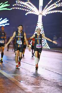 BIB: 41924, 41272, 44298
                            <button type="button" onclick="openModal(17041113)" class="btn btn-primary btn-sm float-right btn-popup" data-toggle="modal" data-target=".modal-high-quality">
                        <i class="fas fa-shopping-cart"></i> Add to Cart
                    </button>
                                            <button type="button" onclick="isThisMe(17041113, true)" class="btn btn-success btn-sm float-right btn-popup btn-isme hidden" data-toggle="tooltip" data-placement="bottom" title="นี่คือรูปของคุณใช่ไหม คลิกที่นี่เพื่อเอาเข้าอัลบั้ม">
                        <i class="fas fa-plus"></i> Add to album
                    </button>
                    <button type="button" onclick="isThisMe(17041113, false)" class="btn btn-warning btn-sm float-right btn-popup btn-isnotme hidden">
                        <i class="fas fa-ban"></i> Remove from album
                    </button>