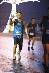 BIB: 41640
                            <button type="button" onclick="openModal(18027273)" class="btn btn-primary btn-sm float-right btn-popup" data-toggle="modal" data-target=".modal-high-quality">
                        <i class="fas fa-shopping-cart"></i> Add to Cart
                    </button>
                                            <button type="button" onclick="isThisMe(18027273, true)" class="btn btn-success btn-sm float-right btn-popup btn-isme hidden" data-toggle="tooltip" data-placement="bottom" title="นี่คือรูปของคุณใช่ไหม คลิกที่นี่เพื่อเอาเข้าอัลบั้ม">
                        <i class="fas fa-plus"></i> Add to album
                    </button>
                    <button type="button" onclick="isThisMe(18027273, false)" class="btn btn-warning btn-sm float-right btn-popup btn-isnotme hidden">
                        <i class="fas fa-ban"></i> Remove from album
                    </button>