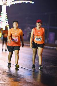 BIB: 20975, 94232
                            <button type="button" onclick="openModal(17081898)" class="btn btn-primary btn-sm float-right btn-popup" data-toggle="modal" data-target=".modal-high-quality">
                        <i class="fas fa-shopping-cart"></i> Add to Cart
                    </button>
                                            <button type="button" onclick="isThisMe(17081898, true)" class="btn btn-success btn-sm float-right btn-popup btn-isme hidden" data-toggle="tooltip" data-placement="bottom" title="นี่คือรูปของคุณใช่ไหม คลิกที่นี่เพื่อเอาเข้าอัลบั้ม">
                        <i class="fas fa-plus"></i> Add to album
                    </button>
                    <button type="button" onclick="isThisMe(17081898, false)" class="btn btn-warning btn-sm float-right btn-popup btn-isnotme hidden">
                        <i class="fas fa-ban"></i> Remove from album
                    </button>