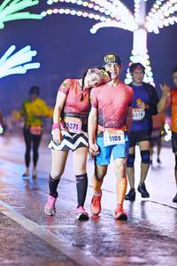 BIB: 0379, 5371, 0109
                            <button type="button" onclick="openModal(16959117)" class="btn btn-primary btn-sm float-right btn-popup" data-toggle="modal" data-target=".modal-high-quality">
                        <i class="fas fa-shopping-cart"></i> Add to Cart
                    </button>
                                            <button type="button" onclick="isThisMe(16959117, true)" class="btn btn-success btn-sm float-right btn-popup btn-isme hidden" data-toggle="tooltip" data-placement="bottom" title="นี่คือรูปของคุณใช่ไหม คลิกที่นี่เพื่อเอาเข้าอัลบั้ม">
                        <i class="fas fa-plus"></i> Add to album
                    </button>
                    <button type="button" onclick="isThisMe(16959117, false)" class="btn btn-warning btn-sm float-right btn-popup btn-isnotme hidden">
                        <i class="fas fa-ban"></i> Remove from album
                    </button>