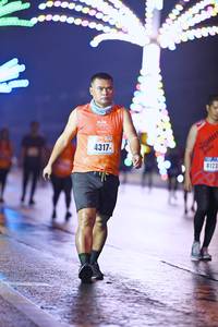 BIB: 4317, 4123
                            <button type="button" onclick="openModal(16963852)" class="btn btn-primary btn-sm float-right btn-popup" data-toggle="modal" data-target=".modal-high-quality">
                        <i class="fas fa-shopping-cart"></i> Add to Cart
                    </button>
                                            <button type="button" onclick="isThisMe(16963852, true)" class="btn btn-success btn-sm float-right btn-popup btn-isme hidden" data-toggle="tooltip" data-placement="bottom" title="นี่คือรูปของคุณใช่ไหม คลิกที่นี่เพื่อเอาเข้าอัลบั้ม">
                        <i class="fas fa-plus"></i> Add to album
                    </button>
                    <button type="button" onclick="isThisMe(16963852, false)" class="btn btn-warning btn-sm float-right btn-popup btn-isnotme hidden">
                        <i class="fas fa-ban"></i> Remove from album
                    </button>