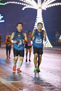 BIB: 40468
                            <button type="button" onclick="openModal(18028035)" class="btn btn-primary btn-sm float-right btn-popup" data-toggle="modal" data-target=".modal-high-quality">
                        <i class="fas fa-shopping-cart"></i> Add to Cart
                    </button>
                                            <button type="button" onclick="isThisMe(18028035, true)" class="btn btn-success btn-sm float-right btn-popup btn-isme hidden" data-toggle="tooltip" data-placement="bottom" title="นี่คือรูปของคุณใช่ไหม คลิกที่นี่เพื่อเอาเข้าอัลบั้ม">
                        <i class="fas fa-plus"></i> Add to album
                    </button>
                    <button type="button" onclick="isThisMe(18028035, false)" class="btn btn-warning btn-sm float-right btn-popup btn-isnotme hidden">
                        <i class="fas fa-ban"></i> Remove from album
                    </button>