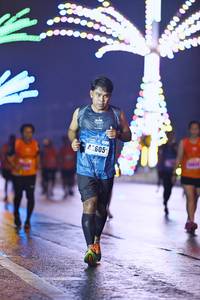 BIB: 42605
                            <button type="button" onclick="openModal(16887065)" class="btn btn-primary btn-sm float-right btn-popup" data-toggle="modal" data-target=".modal-high-quality">
                        <i class="fas fa-shopping-cart"></i> Add to Cart
                    </button>
                                            <button type="button" onclick="isThisMe(16887065, true)" class="btn btn-success btn-sm float-right btn-popup btn-isme hidden" data-toggle="tooltip" data-placement="bottom" title="นี่คือรูปของคุณใช่ไหม คลิกที่นี่เพื่อเอาเข้าอัลบั้ม">
                        <i class="fas fa-plus"></i> Add to album
                    </button>
                    <button type="button" onclick="isThisMe(16887065, false)" class="btn btn-warning btn-sm float-right btn-popup btn-isnotme hidden">
                        <i class="fas fa-ban"></i> Remove from album
                    </button>