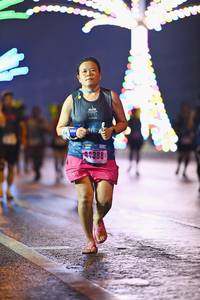 BIB: 40388
                            <button type="button" onclick="openModal(17076655)" class="btn btn-primary btn-sm float-right btn-popup" data-toggle="modal" data-target=".modal-high-quality">
                        <i class="fas fa-shopping-cart"></i> Add to Cart
                    </button>
                                            <button type="button" onclick="isThisMe(17076655, true)" class="btn btn-success btn-sm float-right btn-popup btn-isme hidden" data-toggle="tooltip" data-placement="bottom" title="นี่คือรูปของคุณใช่ไหม คลิกที่นี่เพื่อเอาเข้าอัลบั้ม">
                        <i class="fas fa-plus"></i> Add to album
                    </button>
                    <button type="button" onclick="isThisMe(17076655, false)" class="btn btn-warning btn-sm float-right btn-popup btn-isnotme hidden">
                        <i class="fas fa-ban"></i> Remove from album
                    </button>