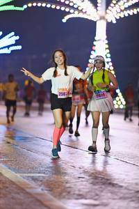 BIB: 2507, 81409
                            <button type="button" onclick="openModal(17055257)" class="btn btn-primary btn-sm float-right btn-popup" data-toggle="modal" data-target=".modal-high-quality">
                        <i class="fas fa-shopping-cart"></i> Add to Cart
                    </button>
                                            <button type="button" onclick="isThisMe(17055257, true)" class="btn btn-success btn-sm float-right btn-popup btn-isme hidden" data-toggle="tooltip" data-placement="bottom" title="นี่คือรูปของคุณใช่ไหม คลิกที่นี่เพื่อเอาเข้าอัลบั้ม">
                        <i class="fas fa-plus"></i> Add to album
                    </button>
                    <button type="button" onclick="isThisMe(17055257, false)" class="btn btn-warning btn-sm float-right btn-popup btn-isnotme hidden">
                        <i class="fas fa-ban"></i> Remove from album
                    </button>