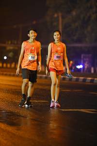 BIB: 707, 909
                            <button type="button" onclick="openModal(18026063)" class="btn btn-primary btn-sm float-right btn-popup" data-toggle="modal" data-target=".modal-high-quality">
                        <i class="fas fa-shopping-cart"></i> Add to Cart
                    </button>
                                            <button type="button" onclick="isThisMe(18026063, true)" class="btn btn-success btn-sm float-right btn-popup btn-isme hidden" data-toggle="tooltip" data-placement="bottom" title="นี่คือรูปของคุณใช่ไหม คลิกที่นี่เพื่อเอาเข้าอัลบั้ม">
                        <i class="fas fa-plus"></i> Add to album
                    </button>
                    <button type="button" onclick="isThisMe(18026063, false)" class="btn btn-warning btn-sm float-right btn-popup btn-isnotme hidden">
                        <i class="fas fa-ban"></i> Remove from album
                    </button>
