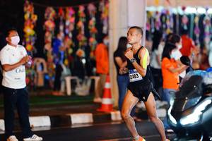 BIB: 2403
                            <button type="button" onclick="openModal(16760424)" class="btn btn-primary btn-sm float-right btn-popup" data-toggle="modal" data-target=".modal-high-quality">
                        <i class="fas fa-shopping-cart"></i> Add to Cart
                    </button>
                                            <button type="button" onclick="isThisMe(16760424, true)" class="btn btn-success btn-sm float-right btn-popup btn-isme hidden" data-toggle="tooltip" data-placement="bottom" title="นี่คือรูปของคุณใช่ไหม คลิกที่นี่เพื่อเอาเข้าอัลบั้ม">
                        <i class="fas fa-plus"></i> Add to album
                    </button>
                    <button type="button" onclick="isThisMe(16760424, false)" class="btn btn-warning btn-sm float-right btn-popup btn-isnotme hidden">
                        <i class="fas fa-ban"></i> Remove from album
                    </button>