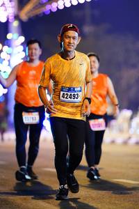 BIB: 42493
                            <button type="button" onclick="openModal(16882331)" class="btn btn-primary btn-sm float-right btn-popup" data-toggle="modal" data-target=".modal-high-quality">
                        <i class="fas fa-shopping-cart"></i> Add to Cart
                    </button>
                                            <button type="button" onclick="isThisMe(16882331, true)" class="btn btn-success btn-sm float-right btn-popup btn-isme hidden" data-toggle="tooltip" data-placement="bottom" title="นี่คือรูปของคุณใช่ไหม คลิกที่นี่เพื่อเอาเข้าอัลบั้ม">
                        <i class="fas fa-plus"></i> Add to album
                    </button>
                    <button type="button" onclick="isThisMe(16882331, false)" class="btn btn-warning btn-sm float-right btn-popup btn-isnotme hidden">
                        <i class="fas fa-ban"></i> Remove from album
                    </button>