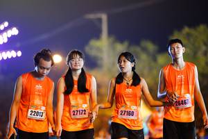 BIB: 26467, 22013, 27172, 27160
                            <button type="button" onclick="openModal(16932725)" class="btn btn-primary btn-sm float-right btn-popup" data-toggle="modal" data-target=".modal-high-quality">
                        <i class="fas fa-shopping-cart"></i> Add to Cart
                    </button>
                                            <button type="button" onclick="isThisMe(16932725, true)" class="btn btn-success btn-sm float-right btn-popup btn-isme hidden" data-toggle="tooltip" data-placement="bottom" title="นี่คือรูปของคุณใช่ไหม คลิกที่นี่เพื่อเอาเข้าอัลบั้ม">
                        <i class="fas fa-plus"></i> Add to album
                    </button>
                    <button type="button" onclick="isThisMe(16932725, false)" class="btn btn-warning btn-sm float-right btn-popup btn-isnotme hidden">
                        <i class="fas fa-ban"></i> Remove from album
                    </button>
