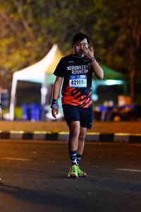 BIB: 42199
                            <button type="button" onclick="openModal(17250595)" class="btn btn-primary btn-sm float-right btn-popup" data-toggle="modal" data-target=".modal-high-quality">
                        <i class="fas fa-shopping-cart"></i> Add to Cart
                    </button>
                                            <button type="button" onclick="isThisMe(17250595, true)" class="btn btn-success btn-sm float-right btn-popup btn-isme hidden" data-toggle="tooltip" data-placement="bottom" title="นี่คือรูปของคุณใช่ไหม คลิกที่นี่เพื่อเอาเข้าอัลบั้ม">
                        <i class="fas fa-plus"></i> Add to album
                    </button>
                    <button type="button" onclick="isThisMe(17250595, false)" class="btn btn-warning btn-sm float-right btn-popup btn-isnotme hidden">
                        <i class="fas fa-ban"></i> Remove from album
                    </button>