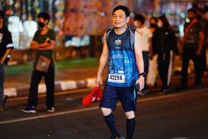 BIB: 42294
                            <button type="button" onclick="openModal(17136262)" class="btn btn-primary btn-sm float-right btn-popup" data-toggle="modal" data-target=".modal-high-quality">
                        <i class="fas fa-shopping-cart"></i> Add to Cart
                    </button>
                                            <button type="button" onclick="isThisMe(17136262, true)" class="btn btn-success btn-sm float-right btn-popup btn-isme hidden" data-toggle="tooltip" data-placement="bottom" title="นี่คือรูปของคุณใช่ไหม คลิกที่นี่เพื่อเอาเข้าอัลบั้ม">
                        <i class="fas fa-plus"></i> Add to album
                    </button>
                    <button type="button" onclick="isThisMe(17136262, false)" class="btn btn-warning btn-sm float-right btn-popup btn-isnotme hidden">
                        <i class="fas fa-ban"></i> Remove from album
                    </button>