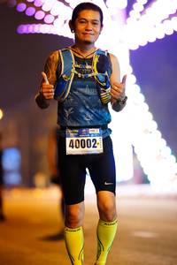 BIB: 40002
                            <button type="button" onclick="openModal(16832782)" class="btn btn-primary btn-sm float-right btn-popup" data-toggle="modal" data-target=".modal-high-quality">
                        <i class="fas fa-shopping-cart"></i> Add to Cart
                    </button>
                                            <button type="button" onclick="isThisMe(16832782, true)" class="btn btn-success btn-sm float-right btn-popup btn-isme hidden" data-toggle="tooltip" data-placement="bottom" title="นี่คือรูปของคุณใช่ไหม คลิกที่นี่เพื่อเอาเข้าอัลบั้ม">
                        <i class="fas fa-plus"></i> Add to album
                    </button>
                    <button type="button" onclick="isThisMe(16832782, false)" class="btn btn-warning btn-sm float-right btn-popup btn-isnotme hidden">
                        <i class="fas fa-ban"></i> Remove from album
                    </button>