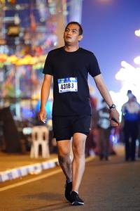 BIB: 4318
                            <button type="button" onclick="openModal(16803290)" class="btn btn-primary btn-sm float-right btn-popup" data-toggle="modal" data-target=".modal-high-quality">
                        <i class="fas fa-shopping-cart"></i> Add to Cart
                    </button>
                                            <button type="button" onclick="isThisMe(16803290, true)" class="btn btn-success btn-sm float-right btn-popup btn-isme hidden" data-toggle="tooltip" data-placement="bottom" title="นี่คือรูปของคุณใช่ไหม คลิกที่นี่เพื่อเอาเข้าอัลบั้ม">
                        <i class="fas fa-plus"></i> Add to album
                    </button>
                    <button type="button" onclick="isThisMe(16803290, false)" class="btn btn-warning btn-sm float-right btn-popup btn-isnotme hidden">
                        <i class="fas fa-ban"></i> Remove from album
                    </button>