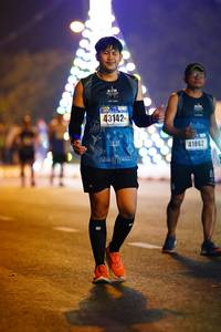 BIB: 41862
                            <button type="button" onclick="openModal(16841994)" class="btn btn-primary btn-sm float-right btn-popup" data-toggle="modal" data-target=".modal-high-quality">
                        <i class="fas fa-shopping-cart"></i> Add to Cart
                    </button>
                                            <button type="button" onclick="isThisMe(16841994, true)" class="btn btn-success btn-sm float-right btn-popup btn-isme hidden" data-toggle="tooltip" data-placement="bottom" title="นี่คือรูปของคุณใช่ไหม คลิกที่นี่เพื่อเอาเข้าอัลบั้ม">
                        <i class="fas fa-plus"></i> Add to album
                    </button>
                    <button type="button" onclick="isThisMe(16841994, false)" class="btn btn-warning btn-sm float-right btn-popup btn-isnotme hidden">
                        <i class="fas fa-ban"></i> Remove from album
                    </button>