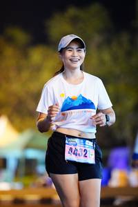 BIB: 432
                            <button type="button" onclick="openModal(16819577)" class="btn btn-primary btn-sm float-right btn-popup" data-toggle="modal" data-target=".modal-high-quality">
                        <i class="fas fa-shopping-cart"></i> Add to Cart
                    </button>
                                            <button type="button" onclick="isThisMe(16819577, true)" class="btn btn-success btn-sm float-right btn-popup btn-isme hidden" data-toggle="tooltip" data-placement="bottom" title="นี่คือรูปของคุณใช่ไหม คลิกที่นี่เพื่อเอาเข้าอัลบั้ม">
                        <i class="fas fa-plus"></i> Add to album
                    </button>
                    <button type="button" onclick="isThisMe(16819577, false)" class="btn btn-warning btn-sm float-right btn-popup btn-isnotme hidden">
                        <i class="fas fa-ban"></i> Remove from album
                    </button>