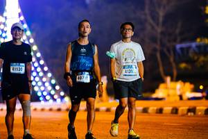 BIB: 41930, 41397, 4079
                            <button type="button" onclick="openModal(18261984)" class="btn btn-primary btn-sm float-right btn-popup" data-toggle="modal" data-target=".modal-high-quality">
                        <i class="fas fa-shopping-cart"></i> Add to Cart
                    </button>
                                            <button type="button" onclick="isThisMe(18261984, true)" class="btn btn-success btn-sm float-right btn-popup btn-isme hidden" data-toggle="tooltip" data-placement="bottom" title="นี่คือรูปของคุณใช่ไหม คลิกที่นี่เพื่อเอาเข้าอัลบั้ม">
                        <i class="fas fa-plus"></i> Add to album
                    </button>
                    <button type="button" onclick="isThisMe(18261984, false)" class="btn btn-warning btn-sm float-right btn-popup btn-isnotme hidden">
                        <i class="fas fa-ban"></i> Remove from album
                    </button>