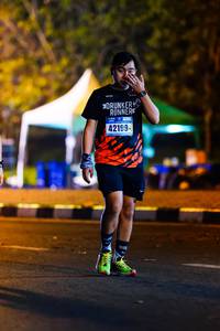 BIB: 42199
                            <button type="button" onclick="openModal(18261724)" class="btn btn-primary btn-sm float-right btn-popup" data-toggle="modal" data-target=".modal-high-quality">
                        <i class="fas fa-shopping-cart"></i> Add to Cart
                    </button>
                                            <button type="button" onclick="isThisMe(18261724, true)" class="btn btn-success btn-sm float-right btn-popup btn-isme hidden" data-toggle="tooltip" data-placement="bottom" title="นี่คือรูปของคุณใช่ไหม คลิกที่นี่เพื่อเอาเข้าอัลบั้ม">
                        <i class="fas fa-plus"></i> Add to album
                    </button>
                    <button type="button" onclick="isThisMe(18261724, false)" class="btn btn-warning btn-sm float-right btn-popup btn-isnotme hidden">
                        <i class="fas fa-ban"></i> Remove from album
                    </button>