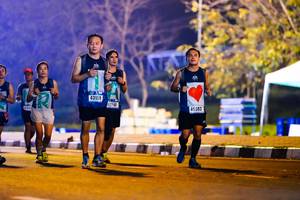 BIB: 43159, 02140, 40383
                            <button type="button" onclick="openModal(18262776)" class="btn btn-primary btn-sm float-right btn-popup" data-toggle="modal" data-target=".modal-high-quality">
                        <i class="fas fa-shopping-cart"></i> Add to Cart
                    </button>
                                            <button type="button" onclick="isThisMe(18262776, true)" class="btn btn-success btn-sm float-right btn-popup btn-isme hidden" data-toggle="tooltip" data-placement="bottom" title="นี่คือรูปของคุณใช่ไหม คลิกที่นี่เพื่อเอาเข้าอัลบั้ม">
                        <i class="fas fa-plus"></i> Add to album
                    </button>
                    <button type="button" onclick="isThisMe(18262776, false)" class="btn btn-warning btn-sm float-right btn-popup btn-isnotme hidden">
                        <i class="fas fa-ban"></i> Remove from album
                    </button>