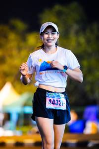 BIB: 4432
                            <button type="button" onclick="openModal(18263217)" class="btn btn-primary btn-sm float-right btn-popup" data-toggle="modal" data-target=".modal-high-quality">
                        <i class="fas fa-shopping-cart"></i> Add to Cart
                    </button>
                                            <button type="button" onclick="isThisMe(18263217, true)" class="btn btn-success btn-sm float-right btn-popup btn-isme hidden" data-toggle="tooltip" data-placement="bottom" title="นี่คือรูปของคุณใช่ไหม คลิกที่นี่เพื่อเอาเข้าอัลบั้ม">
                        <i class="fas fa-plus"></i> Add to album
                    </button>
                    <button type="button" onclick="isThisMe(18263217, false)" class="btn btn-warning btn-sm float-right btn-popup btn-isnotme hidden">
                        <i class="fas fa-ban"></i> Remove from album
                    </button>