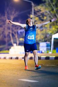 BIB: 42330
                            <button type="button" onclick="openModal(18262592)" class="btn btn-primary btn-sm float-right btn-popup" data-toggle="modal" data-target=".modal-high-quality">
                        <i class="fas fa-shopping-cart"></i> Add to Cart
                    </button>
                                            <button type="button" onclick="isThisMe(18262592, true)" class="btn btn-success btn-sm float-right btn-popup btn-isme hidden" data-toggle="tooltip" data-placement="bottom" title="นี่คือรูปของคุณใช่ไหม คลิกที่นี่เพื่อเอาเข้าอัลบั้ม">
                        <i class="fas fa-plus"></i> Add to album
                    </button>
                    <button type="button" onclick="isThisMe(18262592, false)" class="btn btn-warning btn-sm float-right btn-popup btn-isnotme hidden">
                        <i class="fas fa-ban"></i> Remove from album
                    </button>