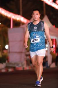 BIB: 42585
                            <button type="button" onclick="openModal(17019133)" class="btn btn-primary btn-sm float-right btn-popup" data-toggle="modal" data-target=".modal-high-quality">
                        <i class="fas fa-shopping-cart"></i> Add to Cart
                    </button>
                                            <button type="button" onclick="isThisMe(17019133, true)" class="btn btn-success btn-sm float-right btn-popup btn-isme hidden" data-toggle="tooltip" data-placement="bottom" title="นี่คือรูปของคุณใช่ไหม คลิกที่นี่เพื่อเอาเข้าอัลบั้ม">
                        <i class="fas fa-plus"></i> Add to album
                    </button>
                    <button type="button" onclick="isThisMe(17019133, false)" class="btn btn-warning btn-sm float-right btn-popup btn-isnotme hidden">
                        <i class="fas fa-ban"></i> Remove from album
                    </button>