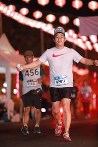 BIB: 456, 41341, 42911
                            <button type="button" onclick="openModal(17017885)" class="btn btn-primary btn-sm float-right btn-popup" data-toggle="modal" data-target=".modal-high-quality">
                        <i class="fas fa-shopping-cart"></i> Add to Cart
                    </button>
                                            <button type="button" onclick="isThisMe(17017885, true)" class="btn btn-success btn-sm float-right btn-popup btn-isme hidden" data-toggle="tooltip" data-placement="bottom" title="นี่คือรูปของคุณใช่ไหม คลิกที่นี่เพื่อเอาเข้าอัลบั้ม">
                        <i class="fas fa-plus"></i> Add to album
                    </button>
                    <button type="button" onclick="isThisMe(17017885, false)" class="btn btn-warning btn-sm float-right btn-popup btn-isnotme hidden">
                        <i class="fas fa-ban"></i> Remove from album
                    </button>