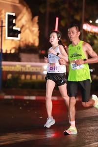 BIB: 210, 
                            <button type="button" onclick="openModal(16330825)" class="btn btn-primary btn-sm float-right btn-popup" data-toggle="modal" data-target=".modal-high-quality">
                        <i class="fas fa-shopping-cart"></i> Add to Cart
                    </button>
                                            <button type="button" onclick="isThisMe(16330825, true)" class="btn btn-success btn-sm float-right btn-popup btn-isme hidden" data-toggle="tooltip" data-placement="bottom" title="นี่คือรูปของคุณใช่ไหม คลิกที่นี่เพื่อเอาเข้าอัลบั้ม">
                        <i class="fas fa-plus"></i> Add to album
                    </button>
                    <button type="button" onclick="isThisMe(16330825, false)" class="btn btn-warning btn-sm float-right btn-popup btn-isnotme hidden">
                        <i class="fas fa-ban"></i> Remove from album
                    </button>