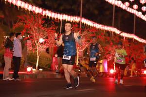BIB: 41168, 44483
                            <button type="button" onclick="openModal(16975062)" class="btn btn-primary btn-sm float-right btn-popup" data-toggle="modal" data-target=".modal-high-quality">
                        <i class="fas fa-shopping-cart"></i> Add to Cart
                    </button>
                                            <button type="button" onclick="isThisMe(16975062, true)" class="btn btn-success btn-sm float-right btn-popup btn-isme hidden" data-toggle="tooltip" data-placement="bottom" title="นี่คือรูปของคุณใช่ไหม คลิกที่นี่เพื่อเอาเข้าอัลบั้ม">
                        <i class="fas fa-plus"></i> Add to album
                    </button>
                    <button type="button" onclick="isThisMe(16975062, false)" class="btn btn-warning btn-sm float-right btn-popup btn-isnotme hidden">
                        <i class="fas fa-ban"></i> Remove from album
                    </button>