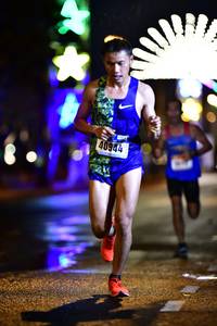 BIB: 40944
                            <button type="button" onclick="openModal(16693290)" class="btn btn-primary btn-sm float-right btn-popup" data-toggle="modal" data-target=".modal-high-quality">
                        <i class="fas fa-shopping-cart"></i> Add to Cart
                    </button>
                                            <button type="button" onclick="isThisMe(16693290, true)" class="btn btn-success btn-sm float-right btn-popup btn-isme hidden" data-toggle="tooltip" data-placement="bottom" title="นี่คือรูปของคุณใช่ไหม คลิกที่นี่เพื่อเอาเข้าอัลบั้ม">
                        <i class="fas fa-plus"></i> Add to album
                    </button>
                    <button type="button" onclick="isThisMe(16693290, false)" class="btn btn-warning btn-sm float-right btn-popup btn-isnotme hidden">
                        <i class="fas fa-ban"></i> Remove from album
                    </button>