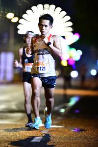 BIB: 21121
                            <button type="button" onclick="openModal(16691863)" class="btn btn-primary btn-sm float-right btn-popup" data-toggle="modal" data-target=".modal-high-quality">
                        <i class="fas fa-shopping-cart"></i> Add to Cart
                    </button>
                                            <button type="button" onclick="isThisMe(16691863, true)" class="btn btn-success btn-sm float-right btn-popup btn-isme hidden" data-toggle="tooltip" data-placement="bottom" title="นี่คือรูปของคุณใช่ไหม คลิกที่นี่เพื่อเอาเข้าอัลบั้ม">
                        <i class="fas fa-plus"></i> Add to album
                    </button>
                    <button type="button" onclick="isThisMe(16691863, false)" class="btn btn-warning btn-sm float-right btn-popup btn-isnotme hidden">
                        <i class="fas fa-ban"></i> Remove from album
                    </button>