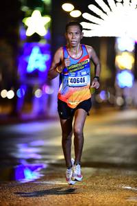 BIB: 40646
                            <button type="button" onclick="openModal(16694326)" class="btn btn-primary btn-sm float-right btn-popup" data-toggle="modal" data-target=".modal-high-quality">
                        <i class="fas fa-shopping-cart"></i> Add to Cart
                    </button>
                                            <button type="button" onclick="isThisMe(16694326, true)" class="btn btn-success btn-sm float-right btn-popup btn-isme hidden" data-toggle="tooltip" data-placement="bottom" title="นี่คือรูปของคุณใช่ไหม คลิกที่นี่เพื่อเอาเข้าอัลบั้ม">
                        <i class="fas fa-plus"></i> Add to album
                    </button>
                    <button type="button" onclick="isThisMe(16694326, false)" class="btn btn-warning btn-sm float-right btn-popup btn-isnotme hidden">
                        <i class="fas fa-ban"></i> Remove from album
                    </button>