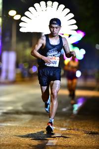 BIB: 136
                            <button type="button" onclick="openModal(16699417)" class="btn btn-primary btn-sm float-right btn-popup" data-toggle="modal" data-target=".modal-high-quality">
                        <i class="fas fa-shopping-cart"></i> Add to Cart
                    </button>
                                            <button type="button" onclick="isThisMe(16699417, true)" class="btn btn-success btn-sm float-right btn-popup btn-isme hidden" data-toggle="tooltip" data-placement="bottom" title="นี่คือรูปของคุณใช่ไหม คลิกที่นี่เพื่อเอาเข้าอัลบั้ม">
                        <i class="fas fa-plus"></i> Add to album
                    </button>
                    <button type="button" onclick="isThisMe(16699417, false)" class="btn btn-warning btn-sm float-right btn-popup btn-isnotme hidden">
                        <i class="fas fa-ban"></i> Remove from album
                    </button>