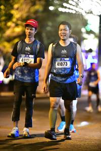 BIB: 4112, 41073
                            <button type="button" onclick="openModal(16885640)" class="btn btn-primary btn-sm float-right btn-popup" data-toggle="modal" data-target=".modal-high-quality">
                        <i class="fas fa-shopping-cart"></i> Add to Cart
                    </button>
                                            <button type="button" onclick="isThisMe(16885640, true)" class="btn btn-success btn-sm float-right btn-popup btn-isme hidden" data-toggle="tooltip" data-placement="bottom" title="นี่คือรูปของคุณใช่ไหม คลิกที่นี่เพื่อเอาเข้าอัลบั้ม">
                        <i class="fas fa-plus"></i> Add to album
                    </button>
                    <button type="button" onclick="isThisMe(16885640, false)" class="btn btn-warning btn-sm float-right btn-popup btn-isnotme hidden">
                        <i class="fas fa-ban"></i> Remove from album
                    </button>