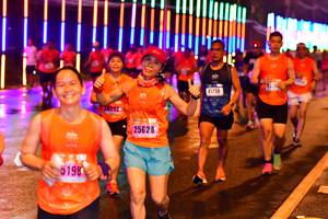BIB: 400, 41758, 26292, 25628, 5198
                            <button type="button" onclick="openModal(16903083)" class="btn btn-primary btn-sm float-right btn-popup" data-toggle="modal" data-target=".modal-high-quality">
                        <i class="fas fa-shopping-cart"></i> Add to Cart
                    </button>
                                            <button type="button" onclick="isThisMe(16903083, true)" class="btn btn-success btn-sm float-right btn-popup btn-isme hidden" data-toggle="tooltip" data-placement="bottom" title="นี่คือรูปของคุณใช่ไหม คลิกที่นี่เพื่อเอาเข้าอัลบั้ม">
                        <i class="fas fa-plus"></i> Add to album
                    </button>
                    <button type="button" onclick="isThisMe(16903083, false)" class="btn btn-warning btn-sm float-right btn-popup btn-isnotme hidden">
                        <i class="fas fa-ban"></i> Remove from album
                    </button>
