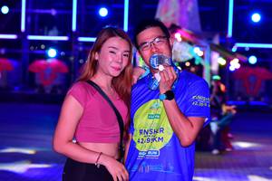 BIB: 42195, 4295
                            <button type="button" onclick="openModal(16601051)" class="btn btn-primary btn-sm float-right btn-popup" data-toggle="modal" data-target=".modal-high-quality">
                        <i class="fas fa-shopping-cart"></i> Add to Cart
                    </button>
                                            <button type="button" onclick="isThisMe(16601051, true)" class="btn btn-success btn-sm float-right btn-popup btn-isme hidden" data-toggle="tooltip" data-placement="bottom" title="นี่คือรูปของคุณใช่ไหม คลิกที่นี่เพื่อเอาเข้าอัลบั้ม">
                        <i class="fas fa-plus"></i> Add to album
                    </button>
                    <button type="button" onclick="isThisMe(16601051, false)" class="btn btn-warning btn-sm float-right btn-popup btn-isnotme hidden">
                        <i class="fas fa-ban"></i> Remove from album
                    </button>