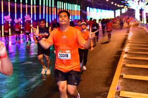 BIB: 23318
                            <button type="button" onclick="openModal(16865262)" class="btn btn-primary btn-sm float-right btn-popup" data-toggle="modal" data-target=".modal-high-quality">
                        <i class="fas fa-shopping-cart"></i> Add to Cart
                    </button>
                                            <button type="button" onclick="isThisMe(16865262, true)" class="btn btn-success btn-sm float-right btn-popup btn-isme hidden" data-toggle="tooltip" data-placement="bottom" title="นี่คือรูปของคุณใช่ไหม คลิกที่นี่เพื่อเอาเข้าอัลบั้ม">
                        <i class="fas fa-plus"></i> Add to album
                    </button>
                    <button type="button" onclick="isThisMe(16865262, false)" class="btn btn-warning btn-sm float-right btn-popup btn-isnotme hidden">
                        <i class="fas fa-ban"></i> Remove from album
                    </button>