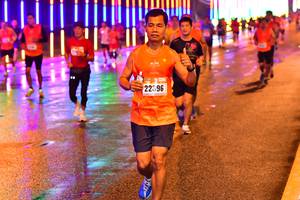 BIB: 2296
                            <button type="button" onclick="openModal(16758261)" class="btn btn-primary btn-sm float-right btn-popup" data-toggle="modal" data-target=".modal-high-quality">
                        <i class="fas fa-shopping-cart"></i> Add to Cart
                    </button>
                                            <button type="button" onclick="isThisMe(16758261, true)" class="btn btn-success btn-sm float-right btn-popup btn-isme hidden" data-toggle="tooltip" data-placement="bottom" title="นี่คือรูปของคุณใช่ไหม คลิกที่นี่เพื่อเอาเข้าอัลบั้ม">
                        <i class="fas fa-plus"></i> Add to album
                    </button>
                    <button type="button" onclick="isThisMe(16758261, false)" class="btn btn-warning btn-sm float-right btn-popup btn-isnotme hidden">
                        <i class="fas fa-ban"></i> Remove from album
                    </button>