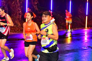 BIB: 0402, 629, 21551
                            <button type="button" onclick="openModal(16884525)" class="btn btn-primary btn-sm float-right btn-popup" data-toggle="modal" data-target=".modal-high-quality">
                        <i class="fas fa-shopping-cart"></i> Add to Cart
                    </button>
                                            <button type="button" onclick="isThisMe(16884525, true)" class="btn btn-success btn-sm float-right btn-popup btn-isme hidden" data-toggle="tooltip" data-placement="bottom" title="นี่คือรูปของคุณใช่ไหม คลิกที่นี่เพื่อเอาเข้าอัลบั้ม">
                        <i class="fas fa-plus"></i> Add to album
                    </button>
                    <button type="button" onclick="isThisMe(16884525, false)" class="btn btn-warning btn-sm float-right btn-popup btn-isnotme hidden">
                        <i class="fas fa-ban"></i> Remove from album
                    </button>