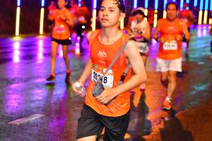 BIB: 208
                            <button type="button" onclick="openModal(16884012)" class="btn btn-primary btn-sm float-right btn-popup" data-toggle="modal" data-target=".modal-high-quality">
                        <i class="fas fa-shopping-cart"></i> Add to Cart
                    </button>
                                            <button type="button" onclick="isThisMe(16884012, true)" class="btn btn-success btn-sm float-right btn-popup btn-isme hidden" data-toggle="tooltip" data-placement="bottom" title="นี่คือรูปของคุณใช่ไหม คลิกที่นี่เพื่อเอาเข้าอัลบั้ม">
                        <i class="fas fa-plus"></i> Add to album
                    </button>
                    <button type="button" onclick="isThisMe(16884012, false)" class="btn btn-warning btn-sm float-right btn-popup btn-isnotme hidden">
                        <i class="fas fa-ban"></i> Remove from album
                    </button>