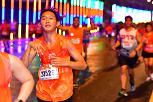 BIB: 23526
                            <button type="button" onclick="openModal(16870253)" class="btn btn-primary btn-sm float-right btn-popup" data-toggle="modal" data-target=".modal-high-quality">
                        <i class="fas fa-shopping-cart"></i> Add to Cart
                    </button>
                                            <button type="button" onclick="isThisMe(16870253, true)" class="btn btn-success btn-sm float-right btn-popup btn-isme hidden" data-toggle="tooltip" data-placement="bottom" title="นี่คือรูปของคุณใช่ไหม คลิกที่นี่เพื่อเอาเข้าอัลบั้ม">
                        <i class="fas fa-plus"></i> Add to album
                    </button>
                    <button type="button" onclick="isThisMe(16870253, false)" class="btn btn-warning btn-sm float-right btn-popup btn-isnotme hidden">
                        <i class="fas fa-ban"></i> Remove from album
                    </button>