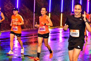 BIB: 25255, 25734, 20992
                            <button type="button" onclick="openModal(16972773)" class="btn btn-primary btn-sm float-right btn-popup" data-toggle="modal" data-target=".modal-high-quality">
                        <i class="fas fa-shopping-cart"></i> Add to Cart
                    </button>
                                            <button type="button" onclick="isThisMe(16972773, true)" class="btn btn-success btn-sm float-right btn-popup btn-isme hidden" data-toggle="tooltip" data-placement="bottom" title="นี่คือรูปของคุณใช่ไหม คลิกที่นี่เพื่อเอาเข้าอัลบั้ม">
                        <i class="fas fa-plus"></i> Add to album
                    </button>
                    <button type="button" onclick="isThisMe(16972773, false)" class="btn btn-warning btn-sm float-right btn-popup btn-isnotme hidden">
                        <i class="fas fa-ban"></i> Remove from album
                    </button>